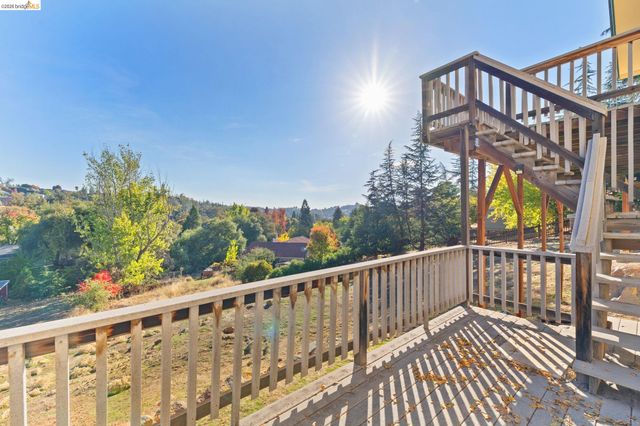 12929 Covey Cir, Sonora, CA 95370