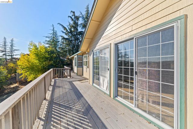 12929 Covey Cir, Sonora, CA 95370