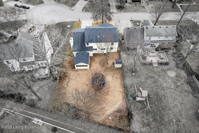 10105 Day Lilly Ct, Louisville, KY 40241