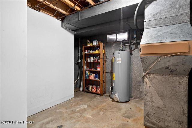 10105 Day Lilly Ct, Louisville, KY 40241