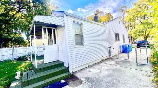 20760 Atlantic Avenue, Warren, MI 48091