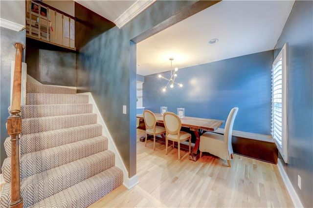 500 Avila Circle, Kansas City, MO 64114