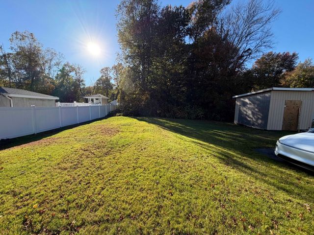395 West Main St 2, Avon, MA 02322