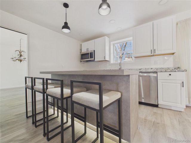 1000 Flint Way, Broomfield, CO 80020