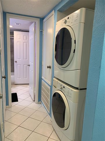 13038 Leader Street 990, Houston, TX 77072