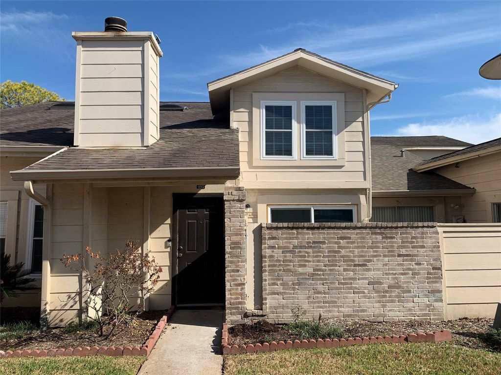 13038 Leader Street 990, Houston, TX 77072