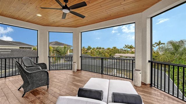 4209 5TH AVENUE NE, Bradenton, FL 34208