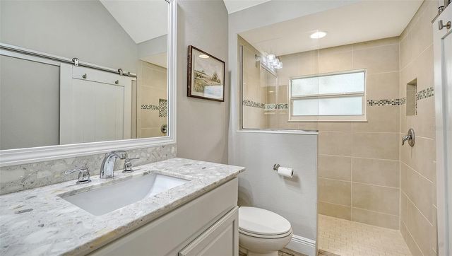 4209 5TH AVENUE NE, Bradenton, FL 34208