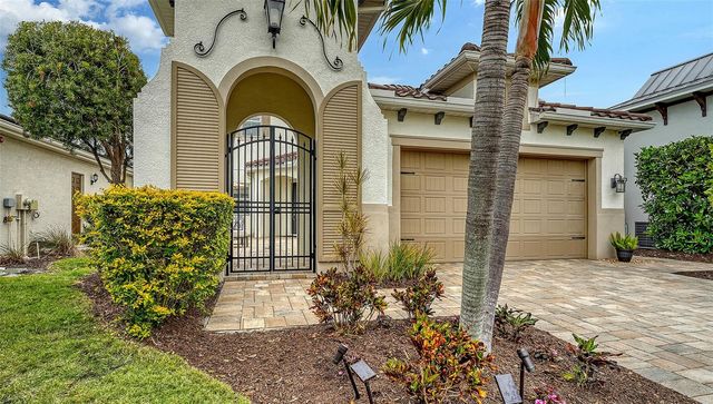 4209 5TH AVENUE NE, Bradenton, FL 34208