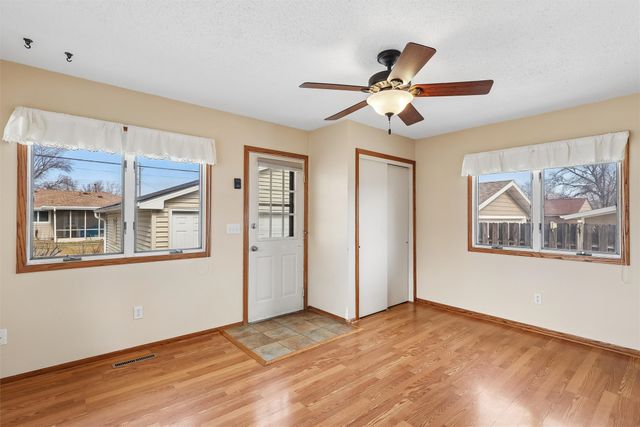 3309 Twana Drive, Des Moines, IA 50310