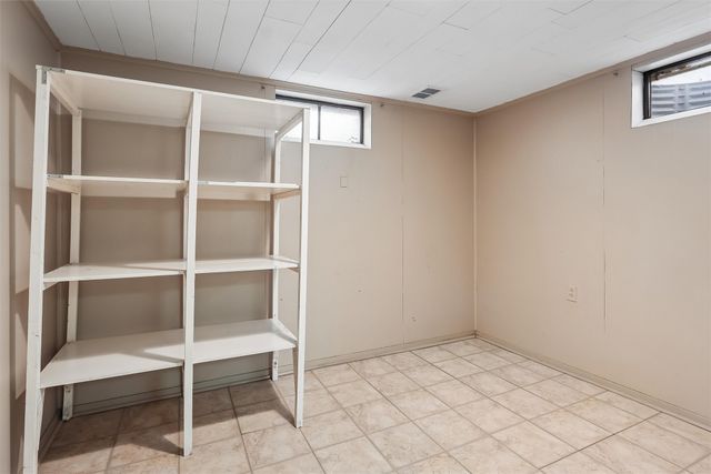 3309 Twana Drive, Des Moines, IA 50310