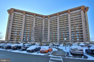 10512 VALLEY FORGE CIR #512, King Of Prussia, PA 19406