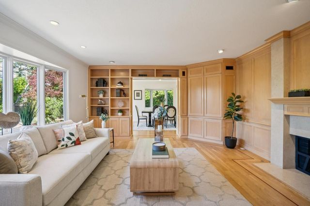19689 Northampton Drive, Saratoga, CA 95070