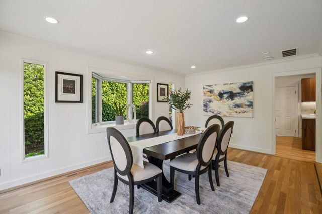 19689 Northampton Drive, Saratoga, CA 95070