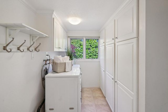 19689 Northampton Drive, Saratoga, CA 95070