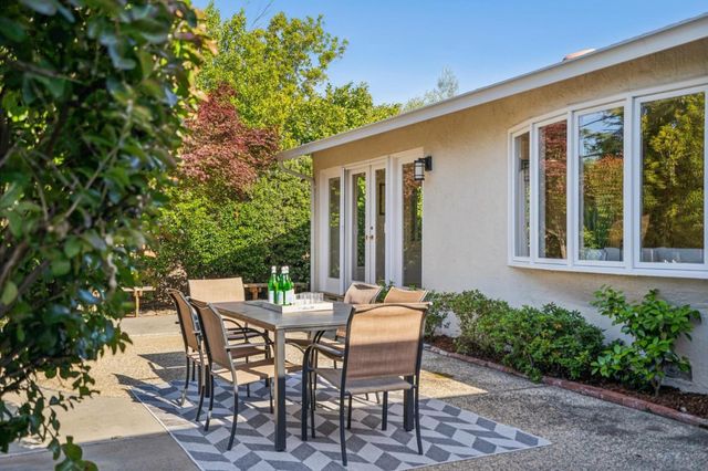 19689 Northampton Drive, Saratoga, CA 95070
