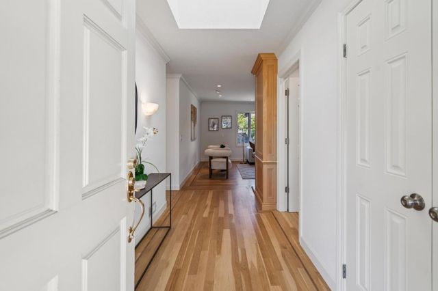 19689 Northampton Drive, Saratoga, CA 95070