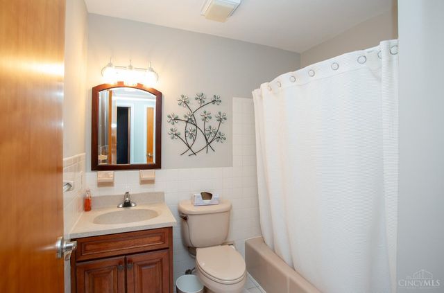 5302 Sandstone Drive, Fairfield, OH 45014