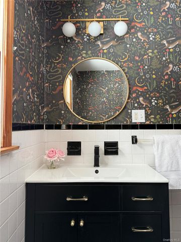 9 King Road, Rhinebeck, NY 12572