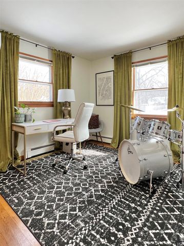 9 King Road, Rhinebeck, NY 12572