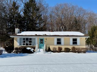 9 King Road, Rhinebeck, NY 12572