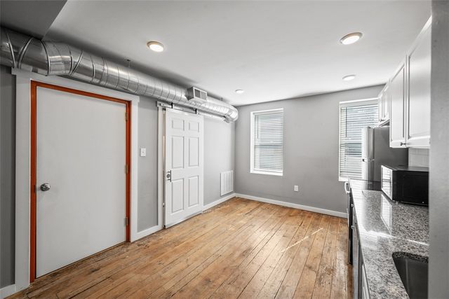 1201 Reddour St, Central North Side, PA 15212