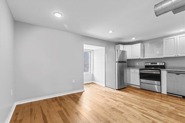 1201 Reddour St, Central North Side, PA 15212