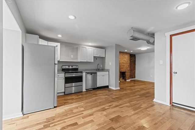 1201 Reddour St, Central North Side, PA 15212
