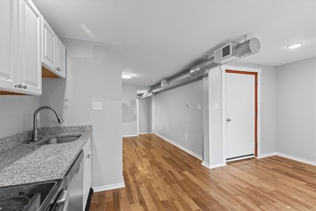 1201 Reddour St, Central North Side, PA 15212