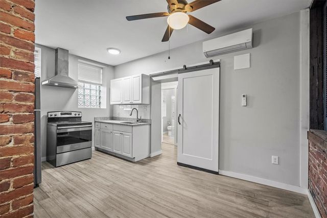 1201 Reddour St, Central North Side, PA 15212