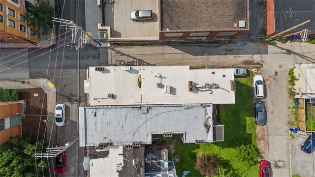 1201 Reddour St, Central North Side, PA 15212