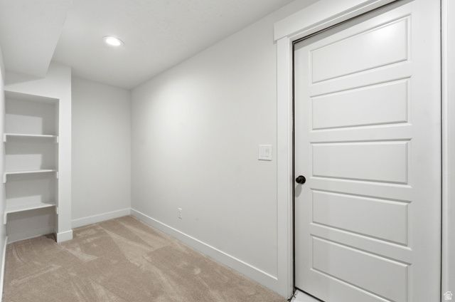 370 W PARKWAY DR, Kaysville, UT 84037