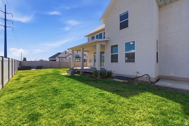 370 W PARKWAY DR, Kaysville, UT 84037