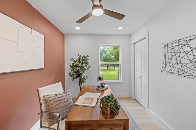 216 Sinuso DR, Georgetown, TX 78628