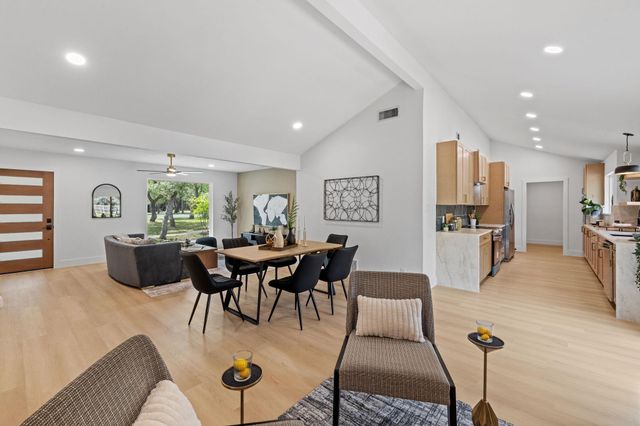 216 Sinuso DR, Georgetown, TX 78628