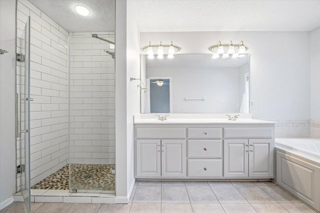 15042 Raven Street NW, Andover, MN 55304