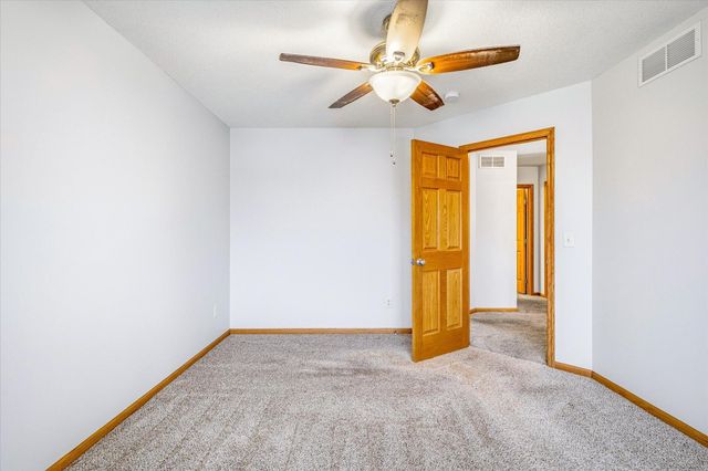 15042 Raven Street NW, Andover, MN 55304