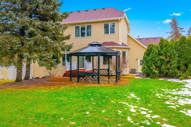 15042 Raven Street NW, Andover, MN 55304