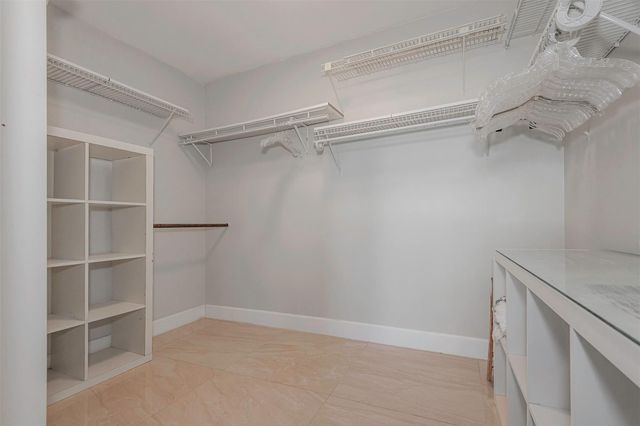 2017 S Ocean Drive 307, Hallandale Beach, FL 33009