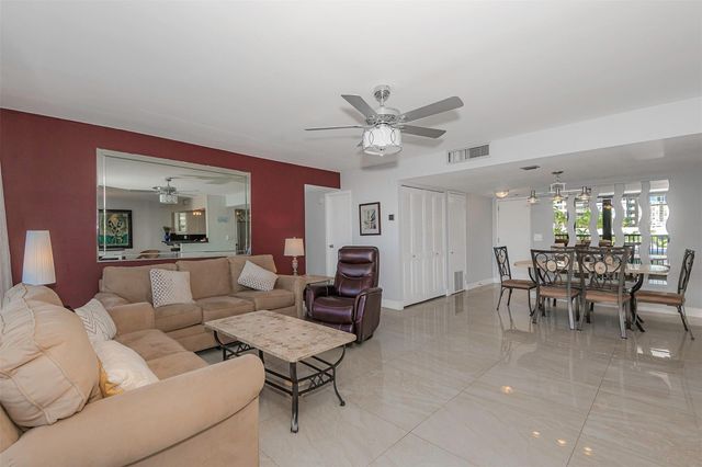 2017 S Ocean Drive 307, Hallandale Beach, FL 33009