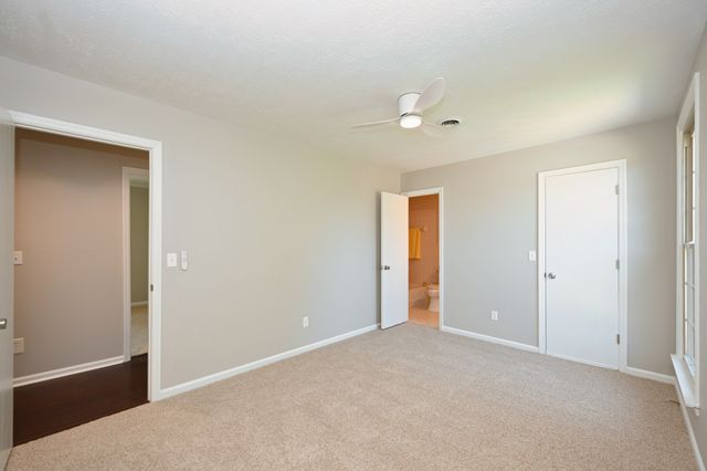 102 Ash Ct, Ashland City, TN 37015