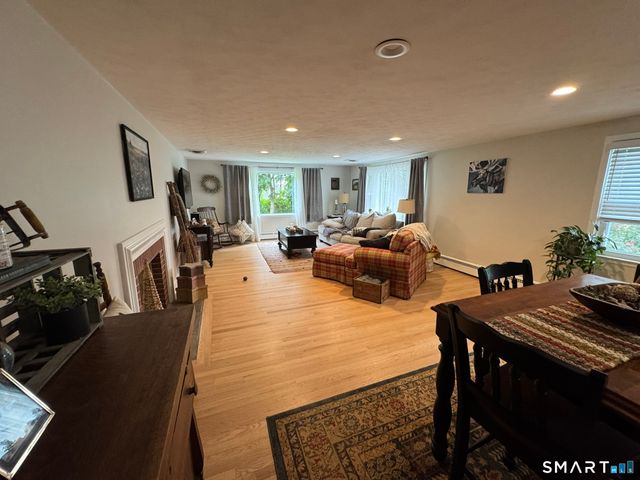 779 Matson Hill Road, Glastonbury, CT 06073