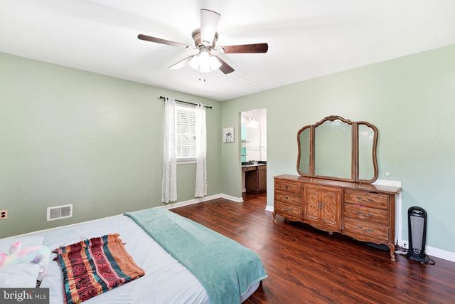 1108 E PATUXENT DR, La Plata, MD 20646
