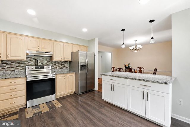 1108 E PATUXENT DR, La Plata, MD 20646