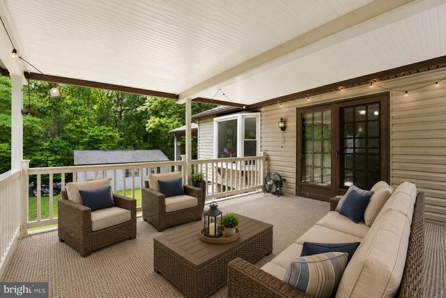 1108 E PATUXENT DR, La Plata, MD 20646