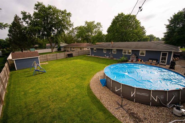 1614 N Sumac Drive, Janesville, WI 53545