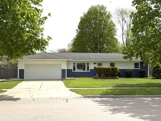 1614 N Sumac Drive, Janesville, WI 53545
