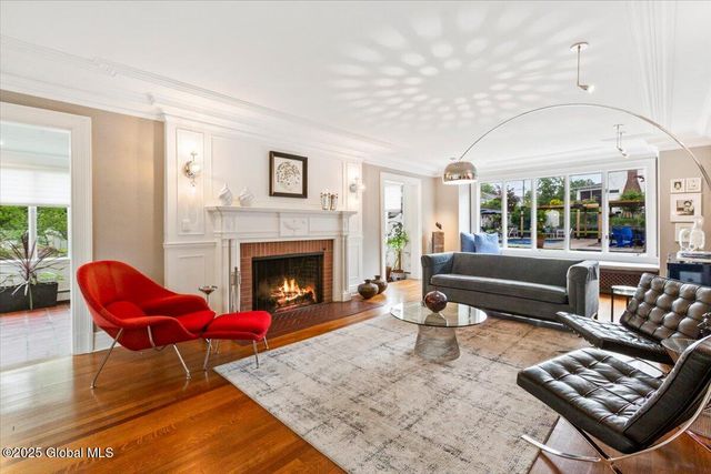 670 Western Avenue, Albany, NY 12203