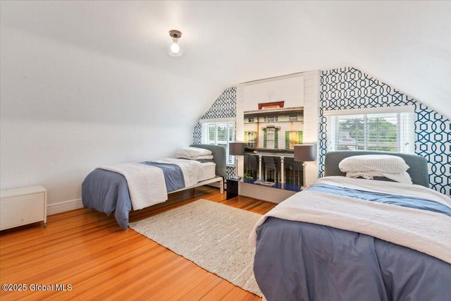 670 Western Avenue, Albany, NY 12203