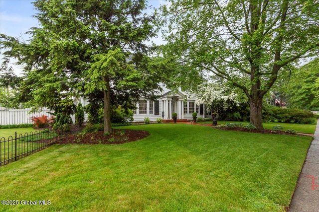 670 Western Avenue, Albany, NY 12203